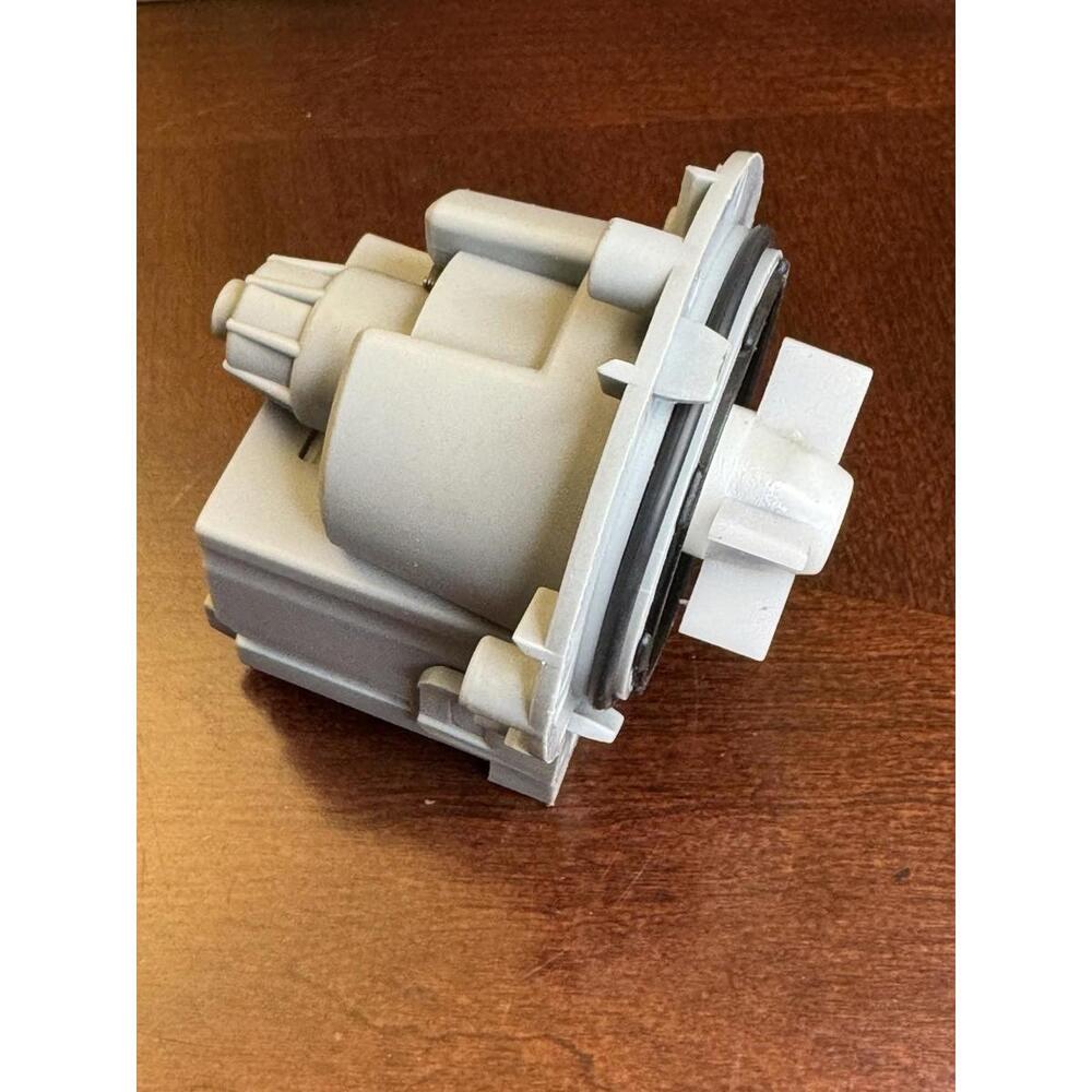 PYE TOP LOADER WASHING MACHINE WATER DRAIN PUMP AWM500P
